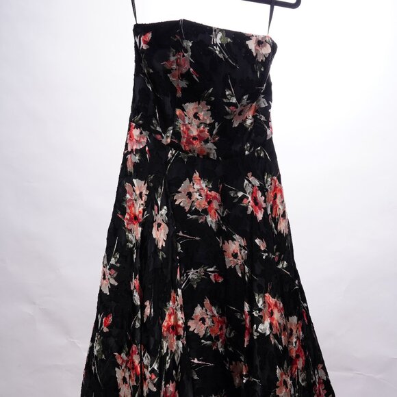 White House Black Market Silk Blend Cocktail Dress - Picture 2 of 3